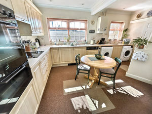 Photo 20- click for photo gallery